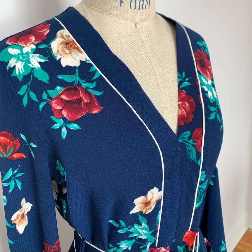 Bleuh Ciel Floral Romper Top Belted - Picture 3 of 8